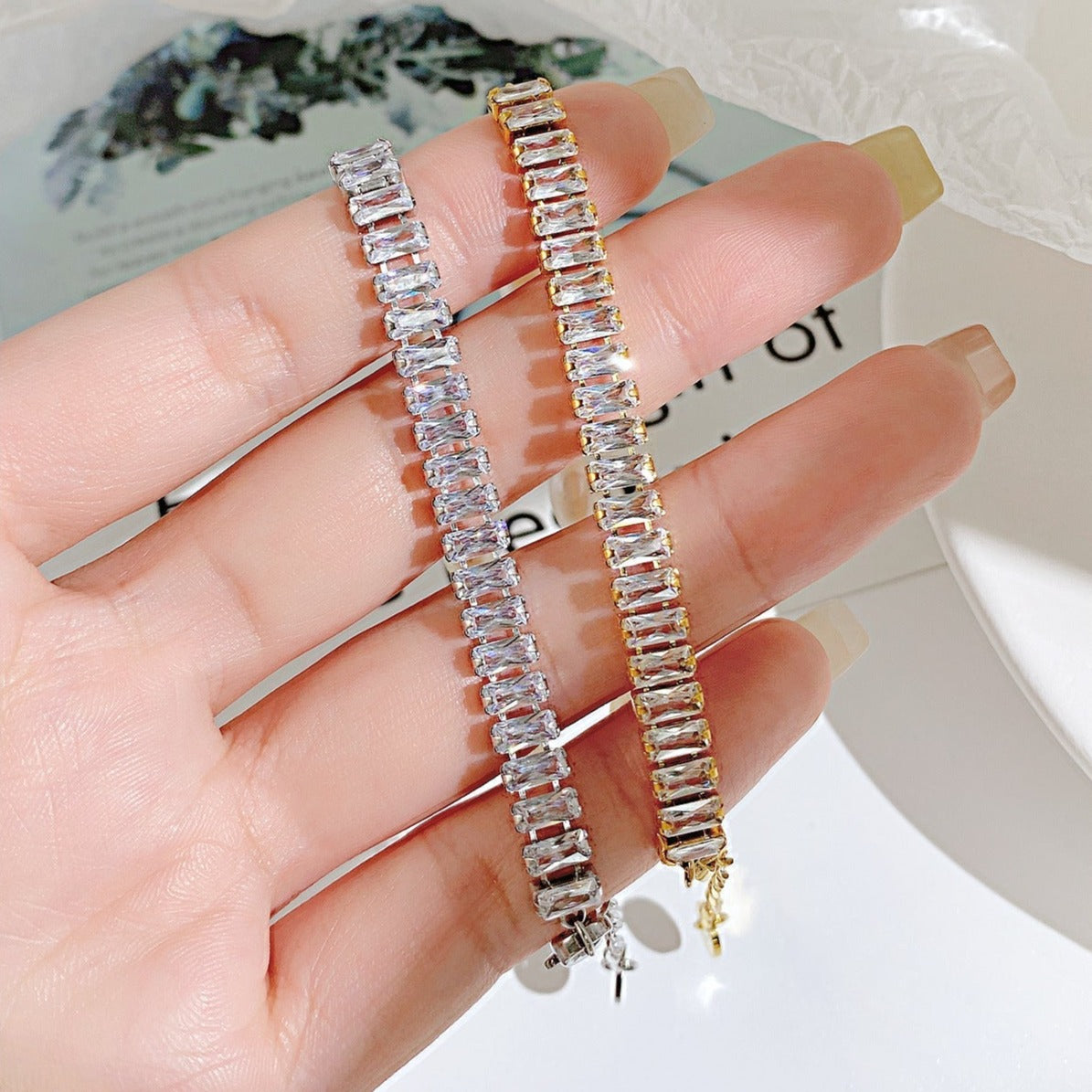Bracciale di lusso con zirconi di perle