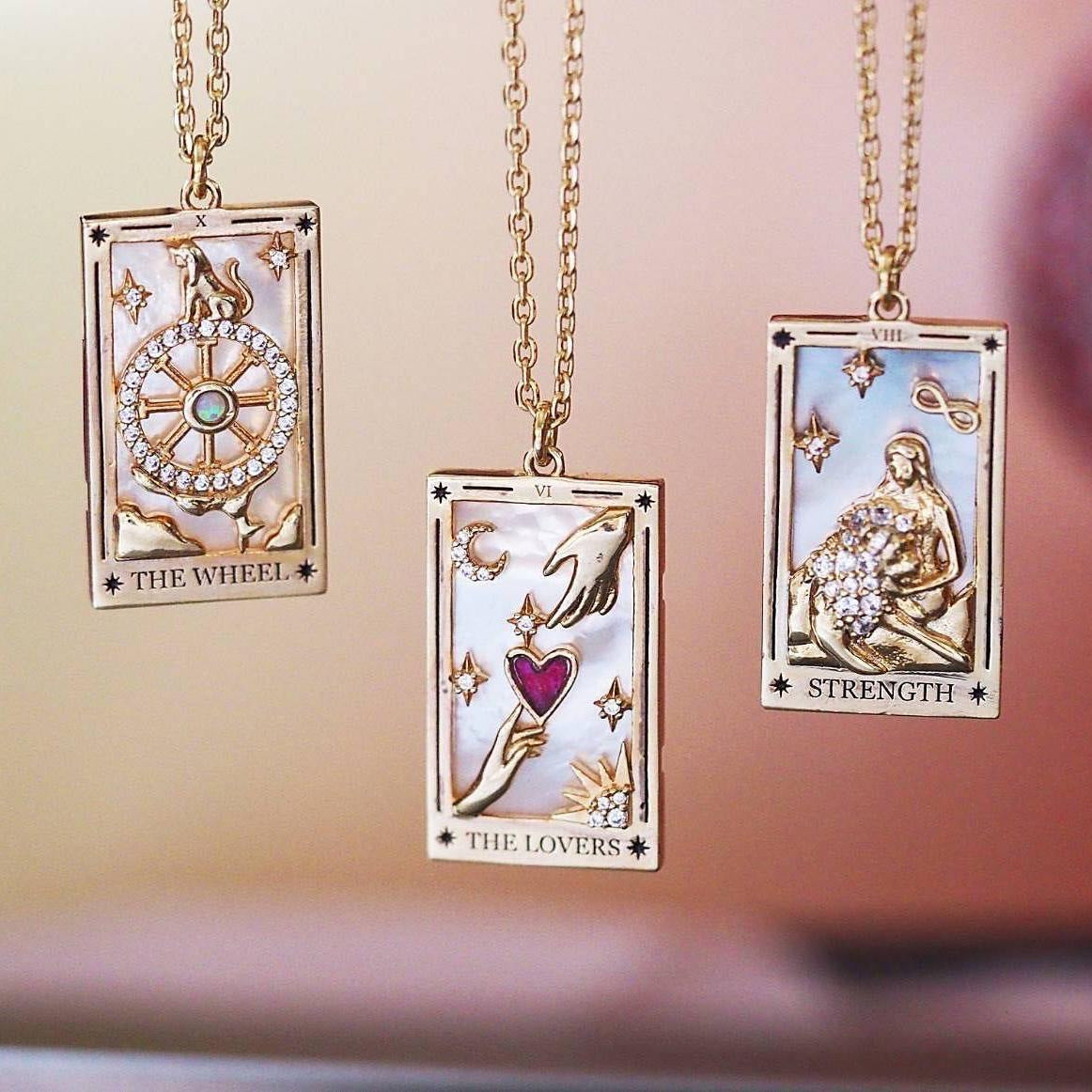 Collier carré TAROT